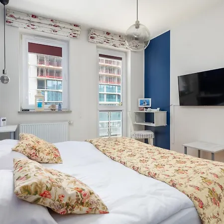 4Star Hotel - Pet-Friendly Apartment By Noclegi Renters Apartament