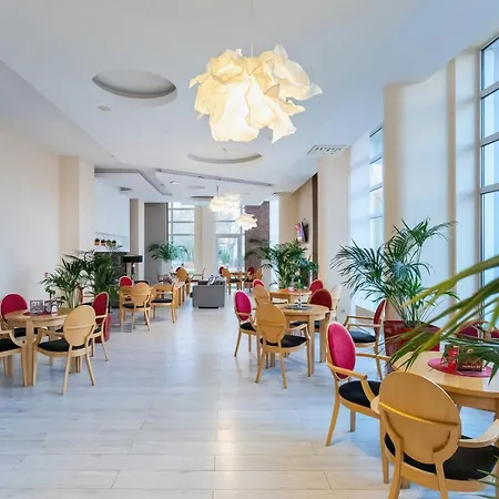 Apartment 4star With Pool - Pet-friendly By Renters Kolobrzeg
